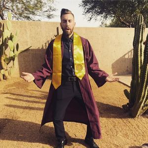 Meet your Posher, Kameron